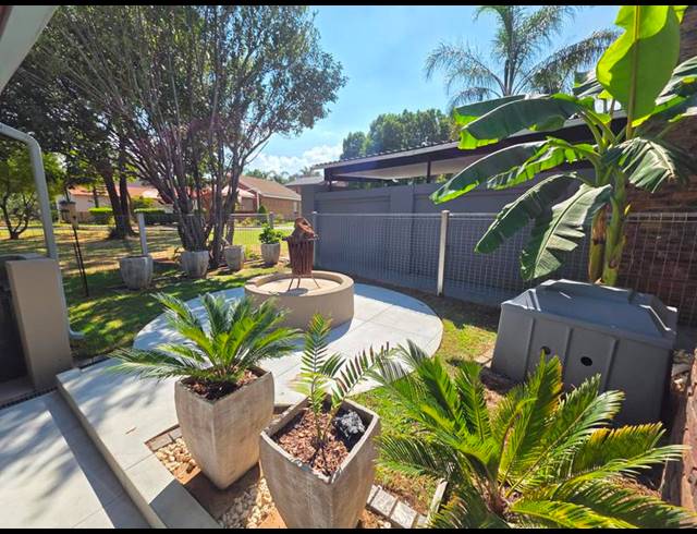 4 BEDROOM HOUSE FOR SALE IN MISTY BAY